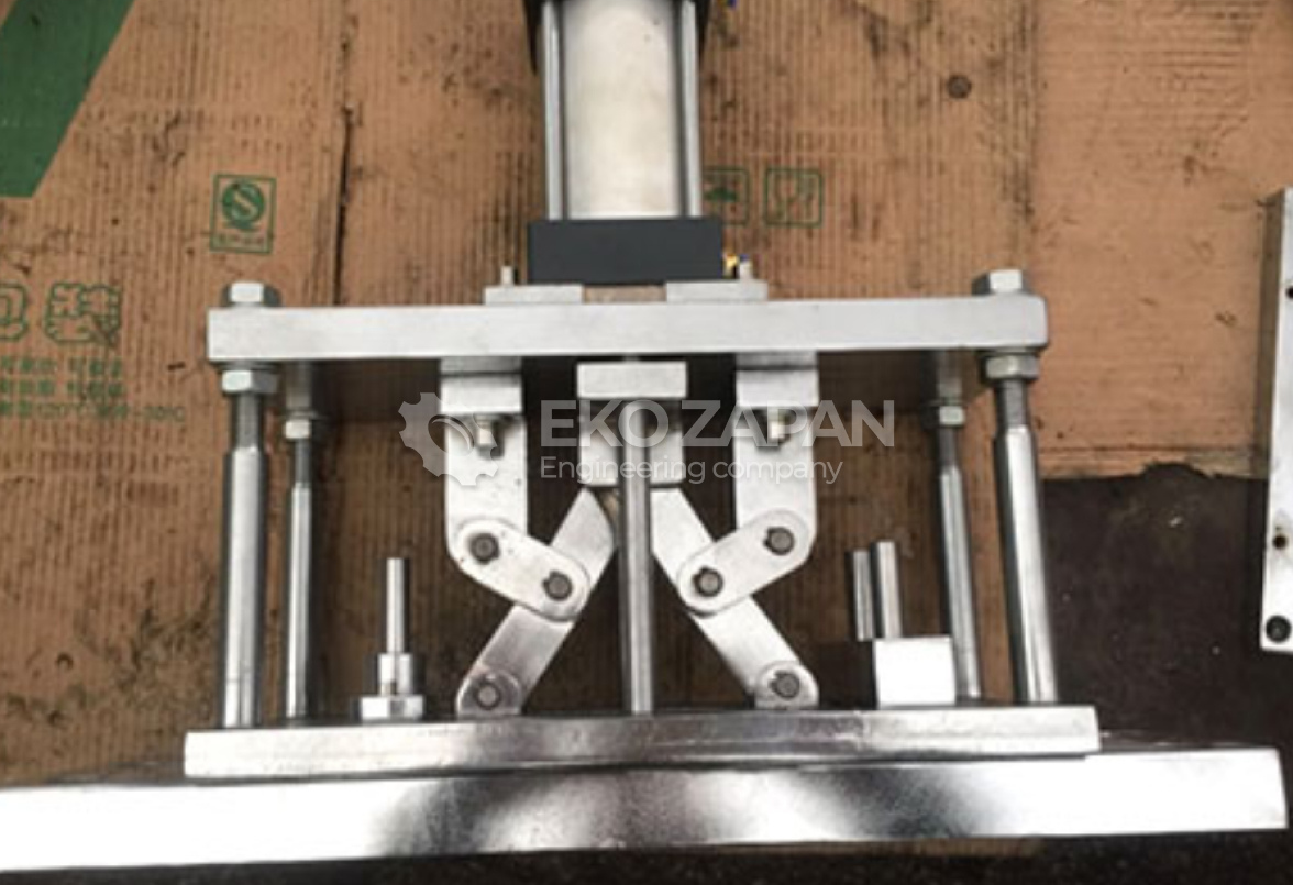 GOOD: Станок для производства крышек c PLC MB-420 GOOD: Станок для производства крышек c PLC MB-420